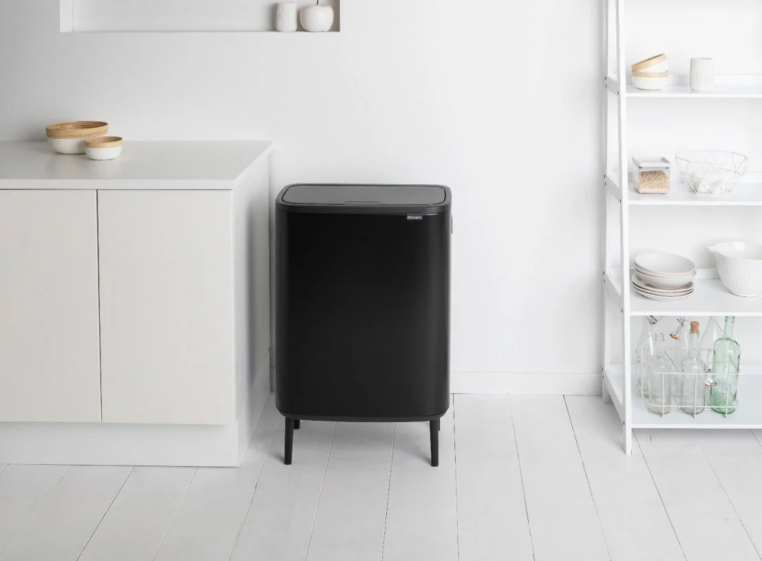 פח טאץ 60 ליטר BO  שחור Brabantia